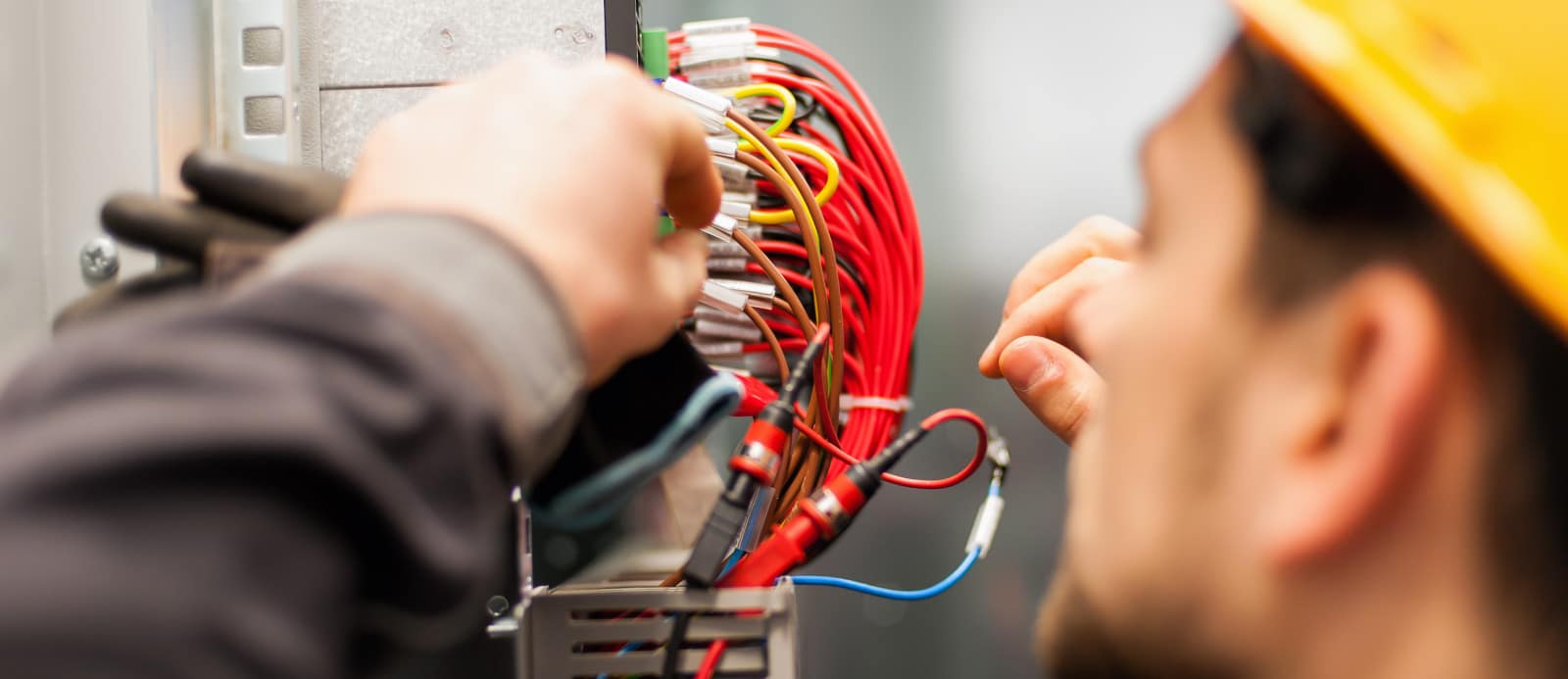 Conquer Wire Chafing: The Short Guide to Caterpillar Grommets